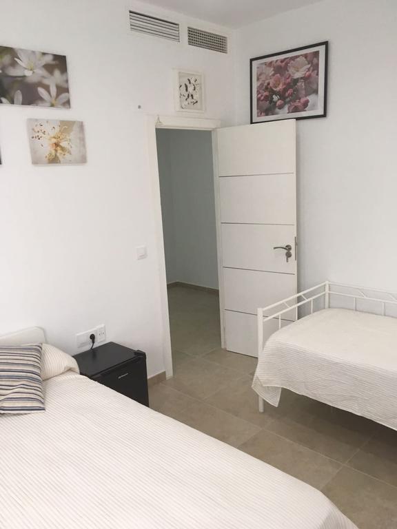 Sunnylivings Hotell Sevilla Exteriör bild