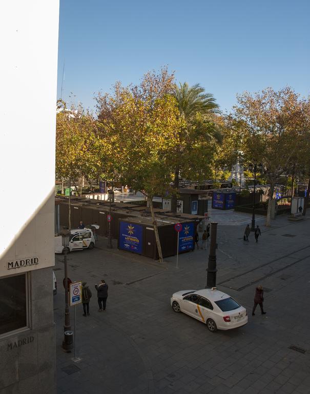 Sunnylivings Hotell Sevilla Exteriör bild