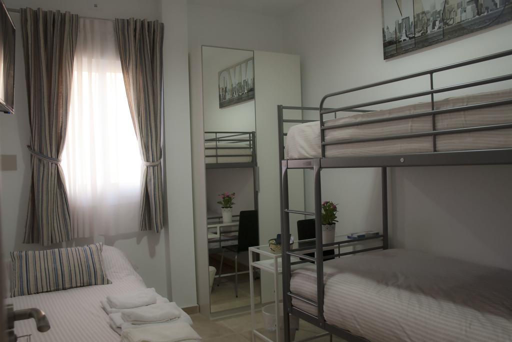 Sunnylivings Hotell Sevilla Exteriör bild