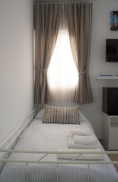 Sunnylivings Hotell Sevilla Exteriör bild