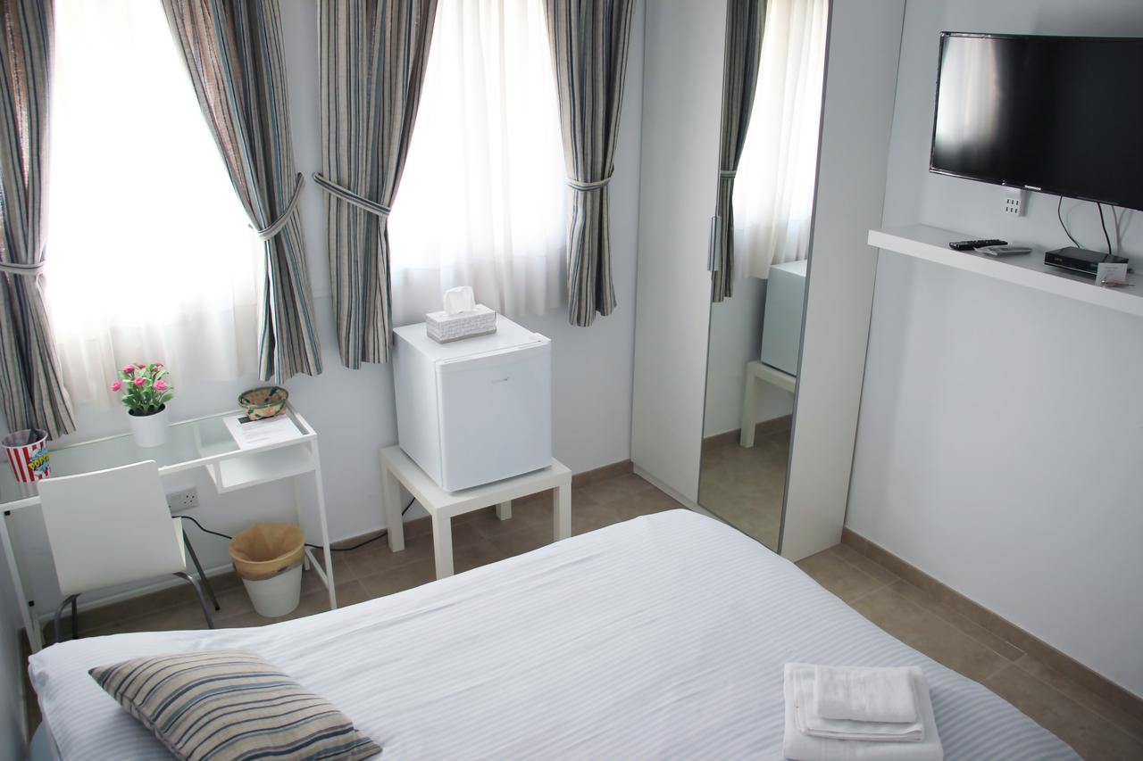 Sunnylivings Hotell Sevilla Exteriör bild