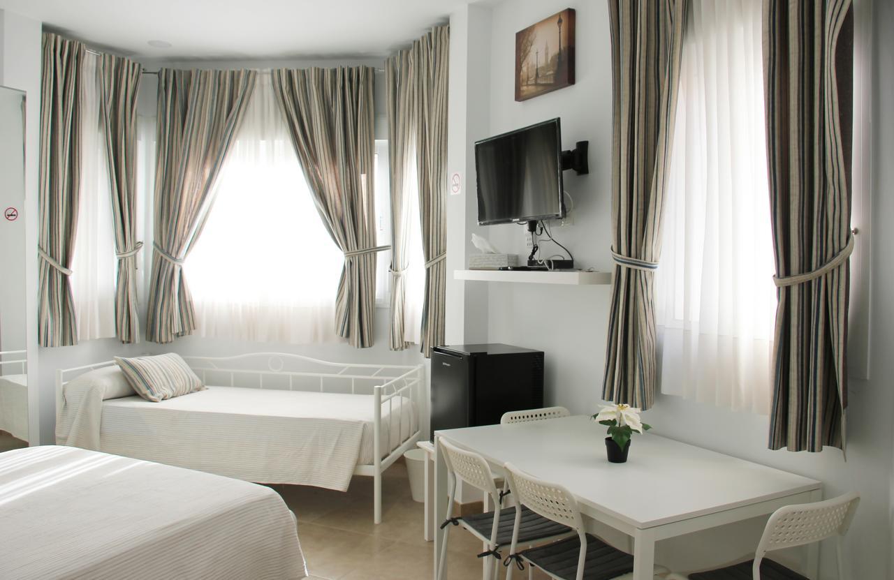 Sunnylivings Hotell Sevilla Exteriör bild